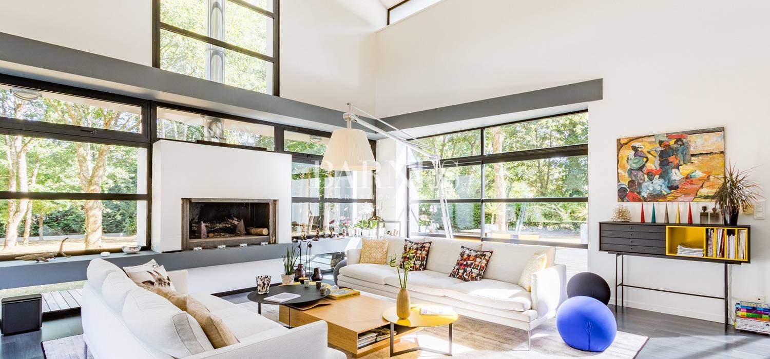 Par qui passer pour un achat à Bonifacio ?